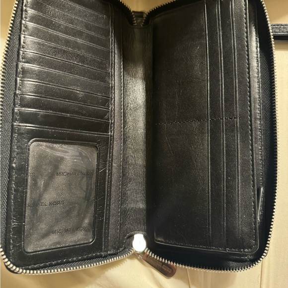 Michael Kors Gray Logo Wristlet - Picture 4 of 8